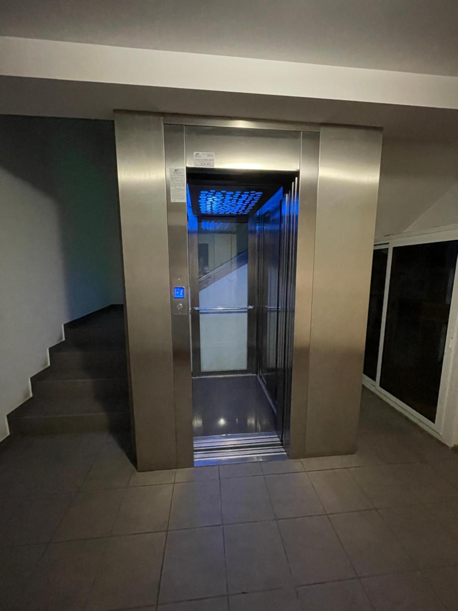 טימישוארה Apartment In The Villa Northern Dreams #3 Parking Included In Price מראה חיצוני תמונה