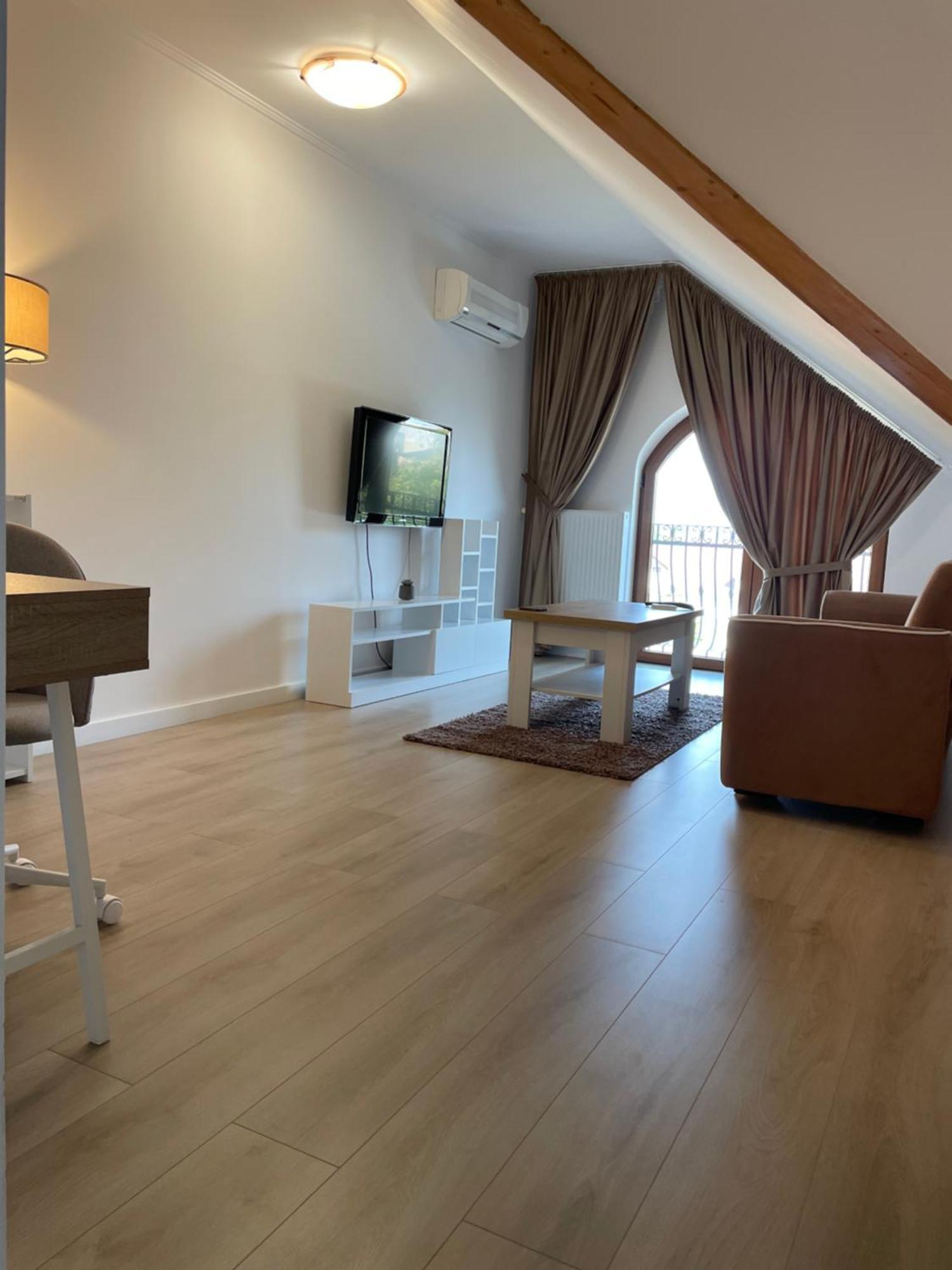 טימישוארה Apartment In The Villa Northern Dreams #3 Parking Included In Price מראה חיצוני תמונה